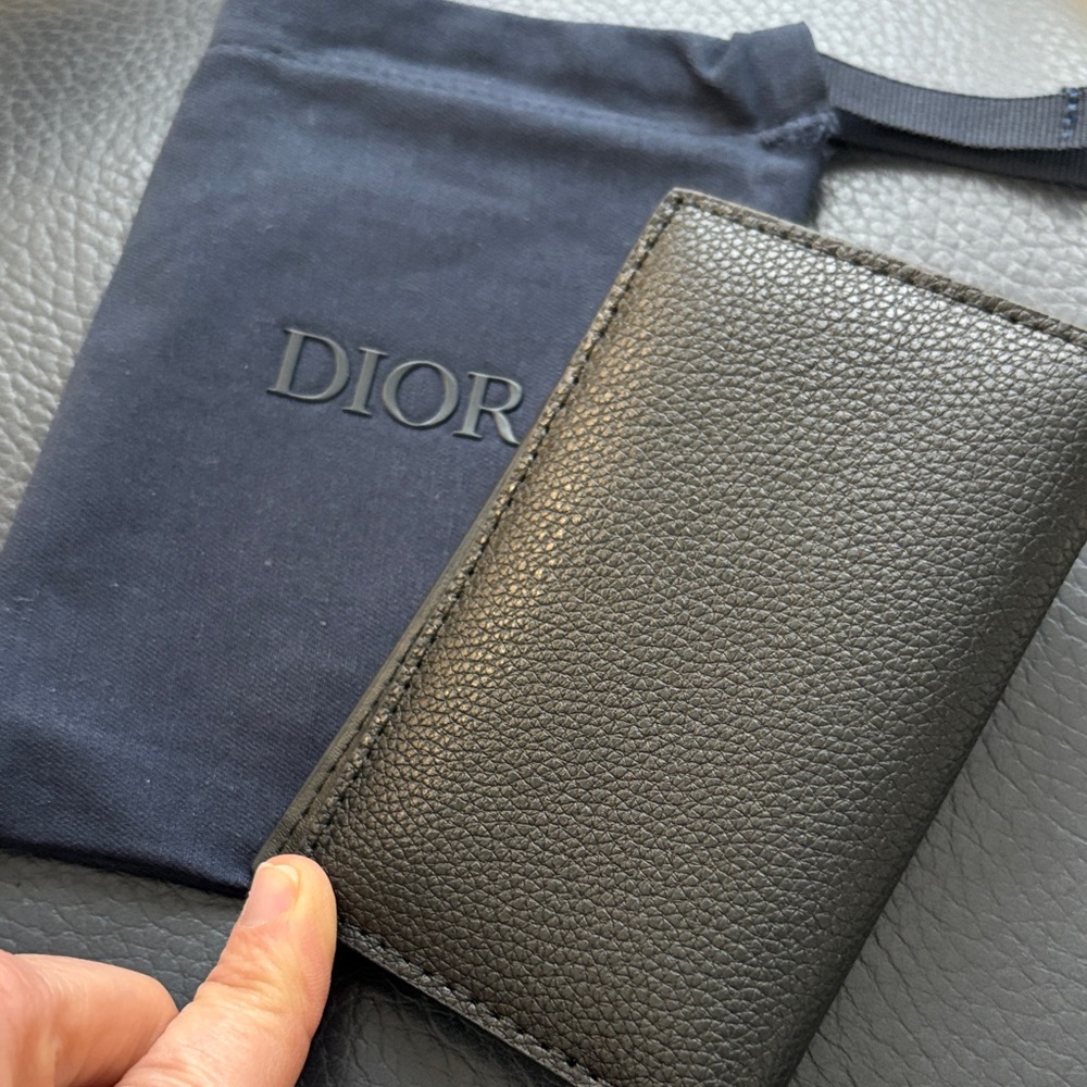 New Dior Black Textured Leather Card Holder Men's or Women's Wallet with Pouch - Picture 8 of 9
